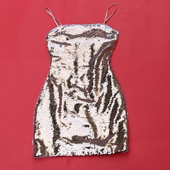 Endless Rose Dress in rose gold scales XS NWT - Picture 1 of 5